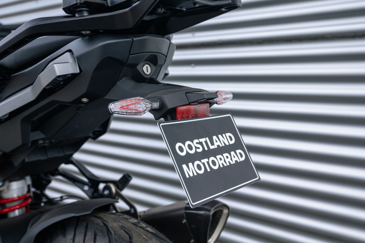 BMW S 1000 XR