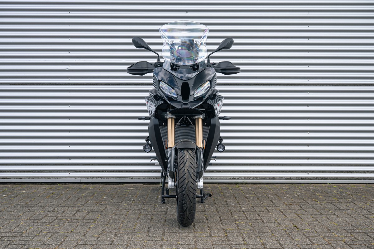 BMW S 1000 XR