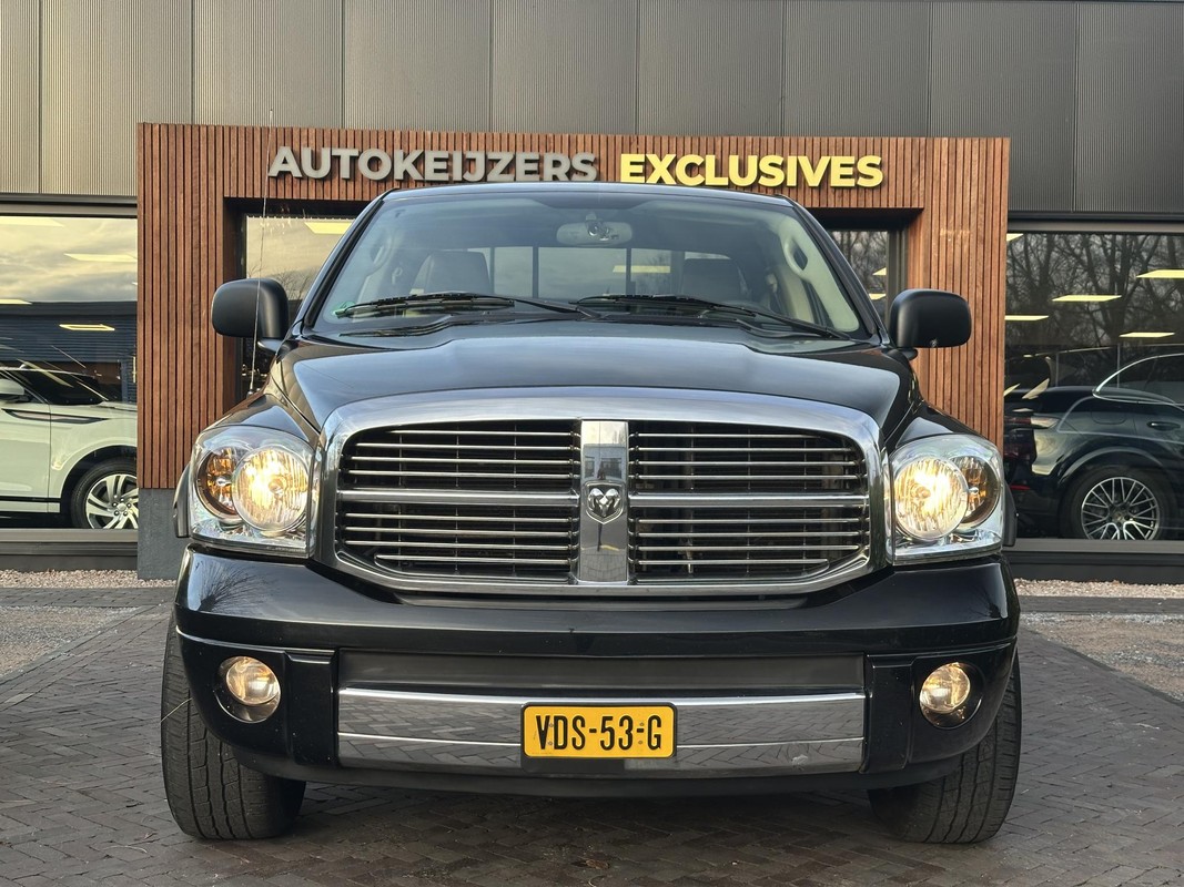 Dodge Ram Pick-Up