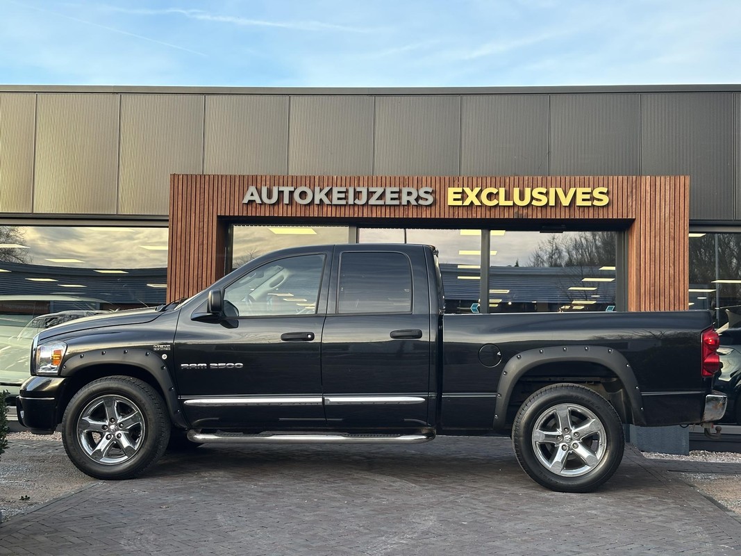 Dodge Ram Pick-Up