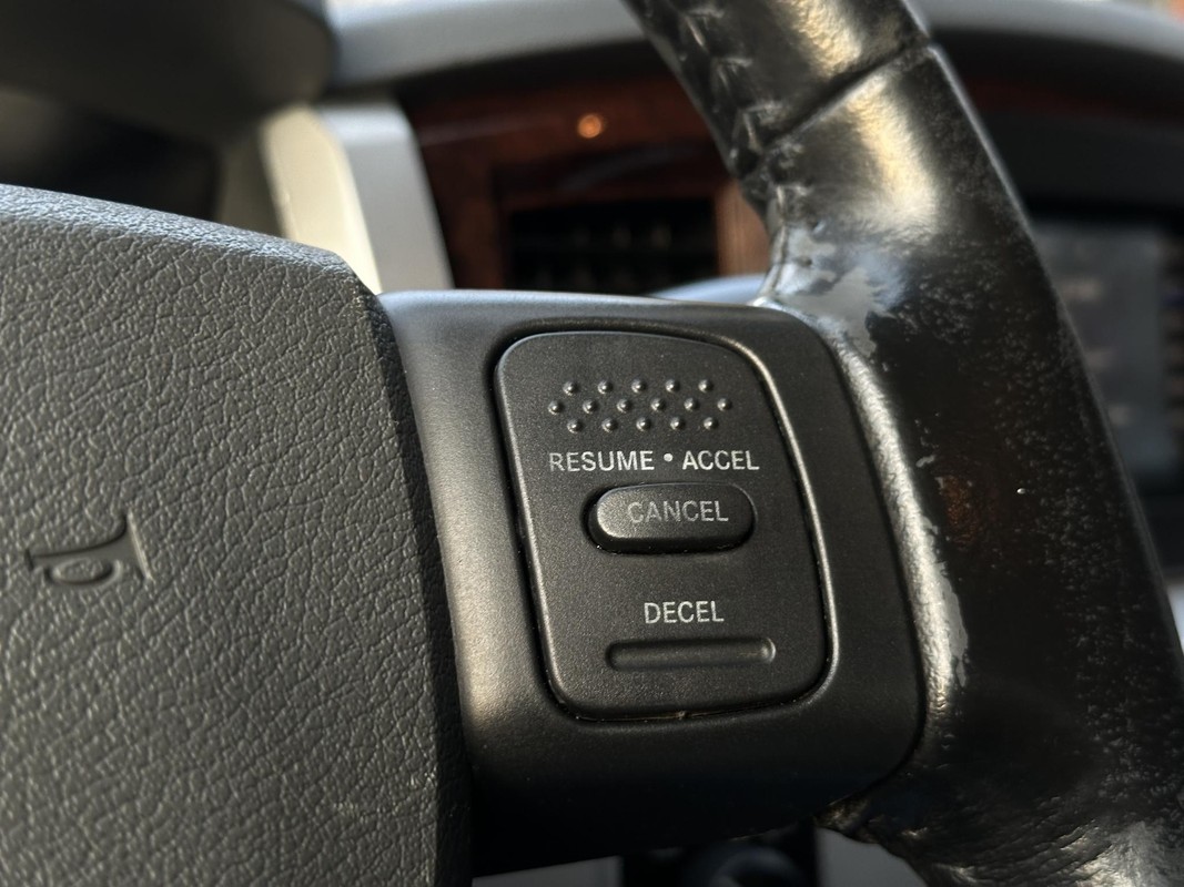 Dodge Ram Pick-Up
