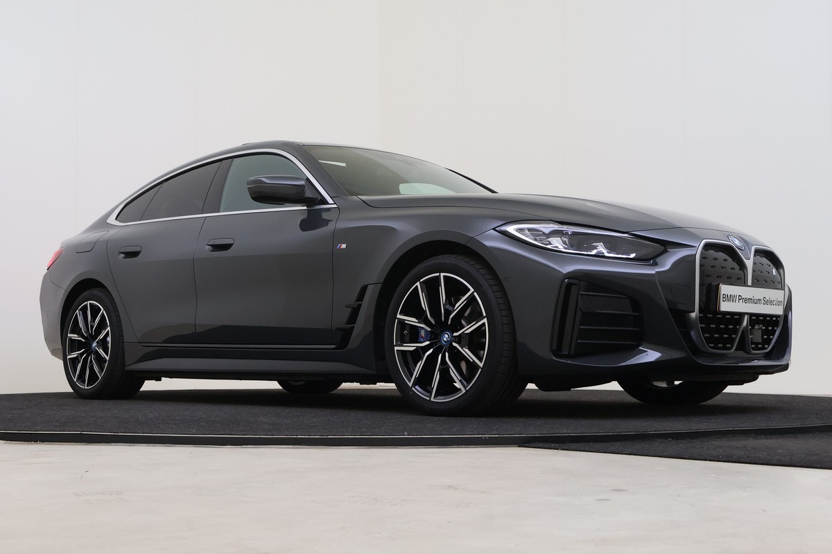 BMW i4