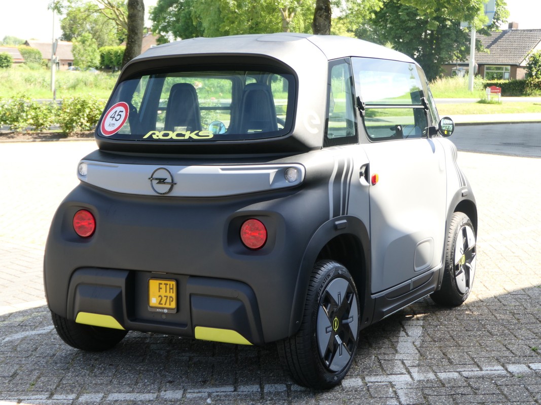 Opel Rocks-e