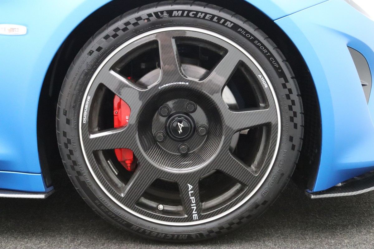 Alpine A110