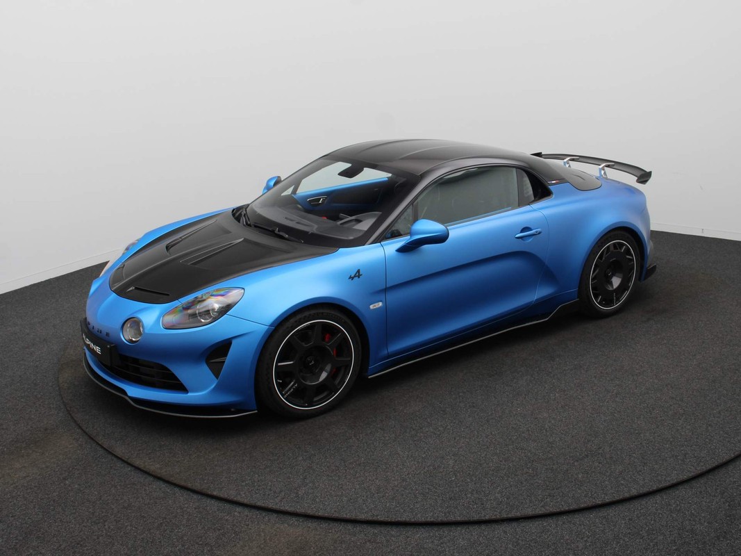 Alpine A110
