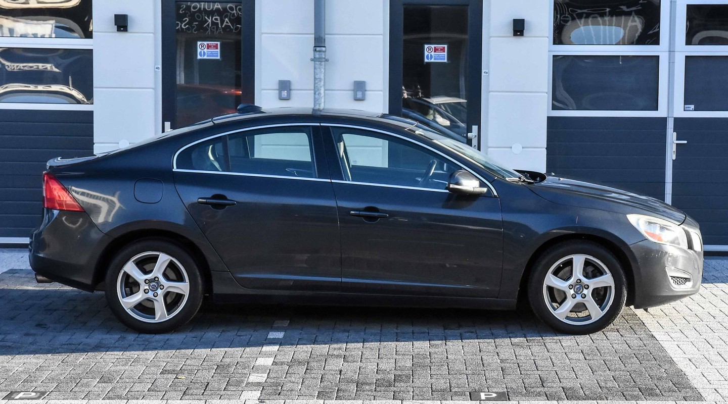 Volvo S60