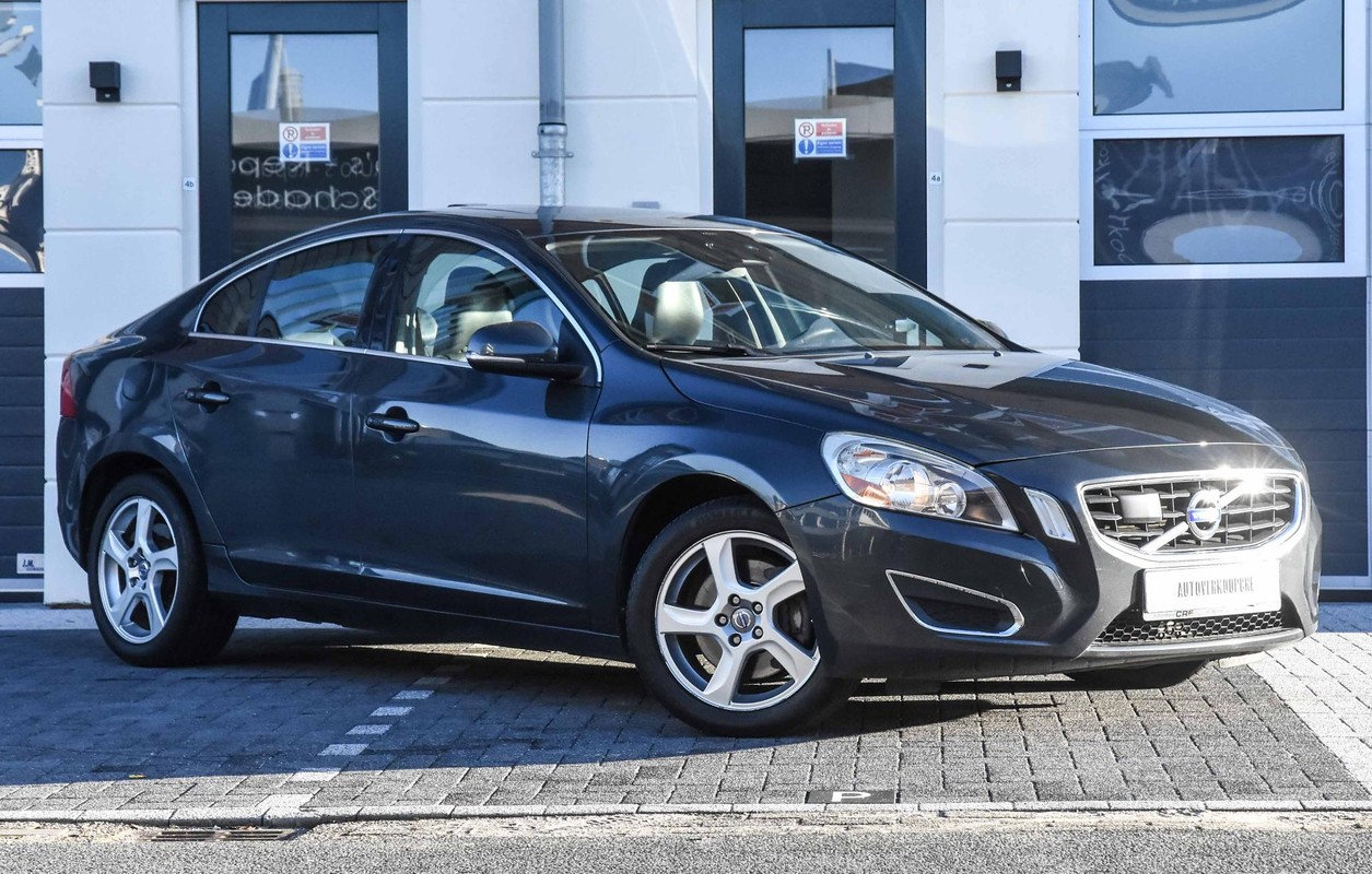 Volvo S60