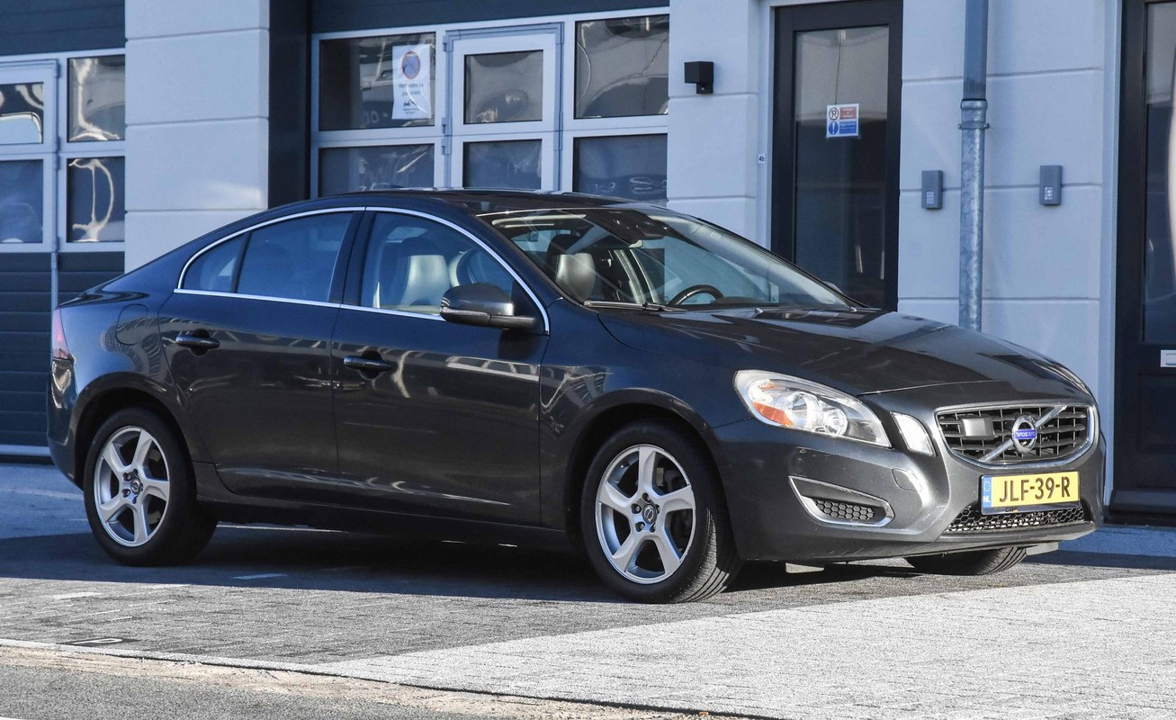 Volvo S60