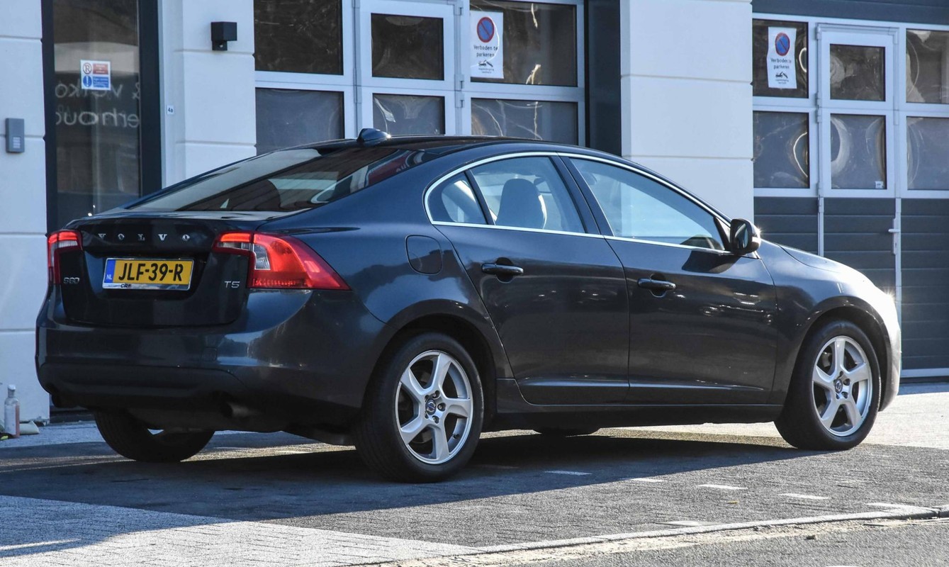 Volvo S60