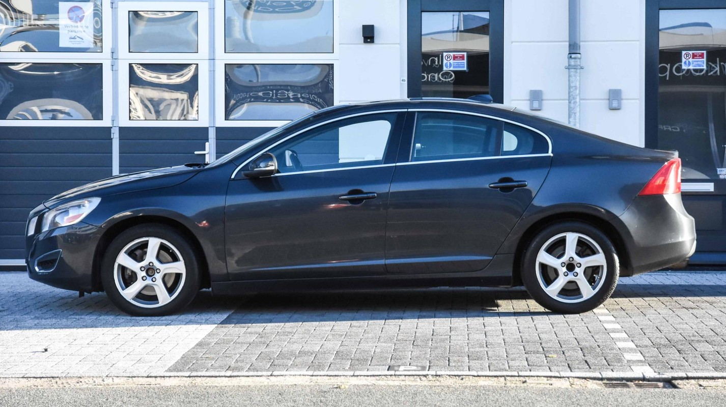 Volvo S60