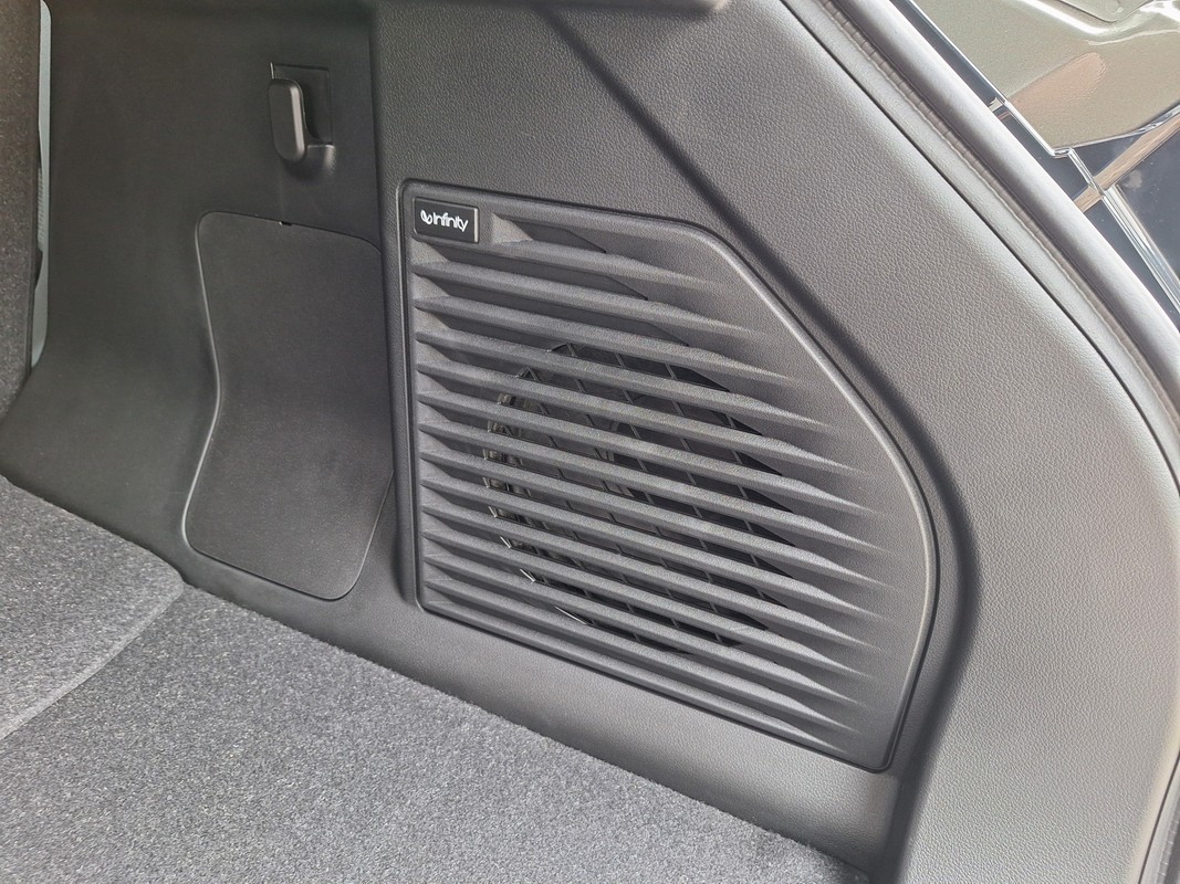 Suzuki e Vitara