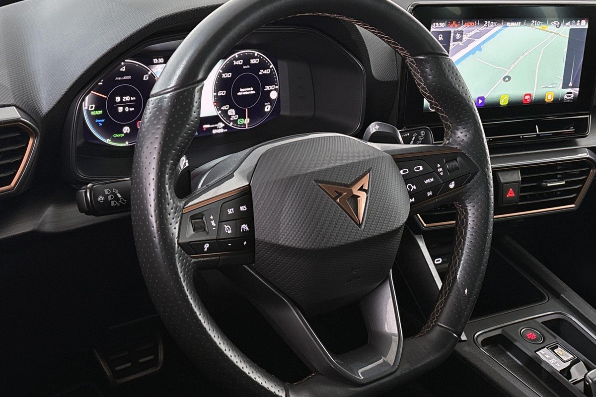 CUPRA Leon