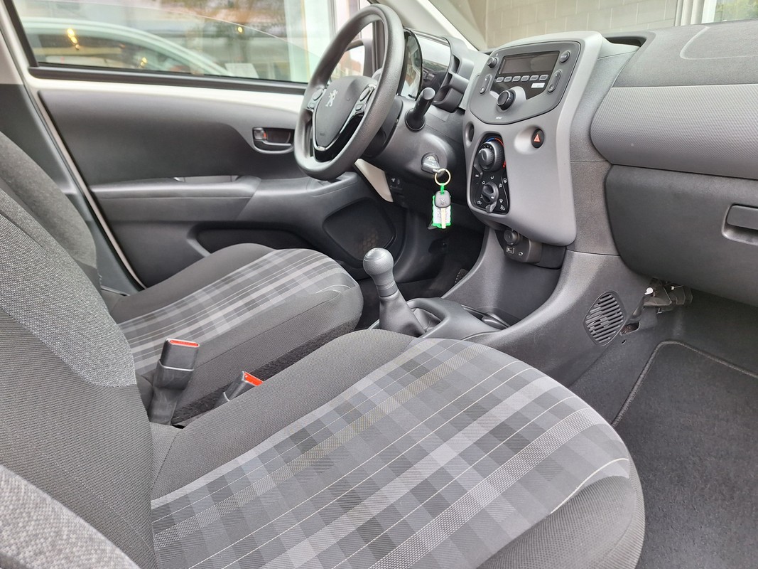 Peugeot 108