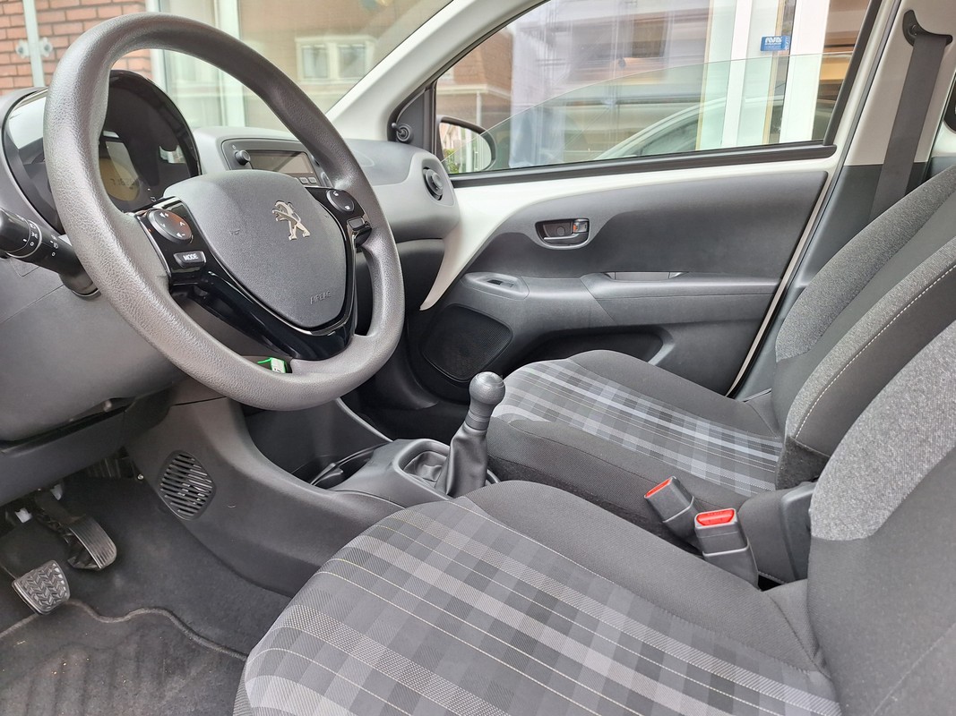 Peugeot 108