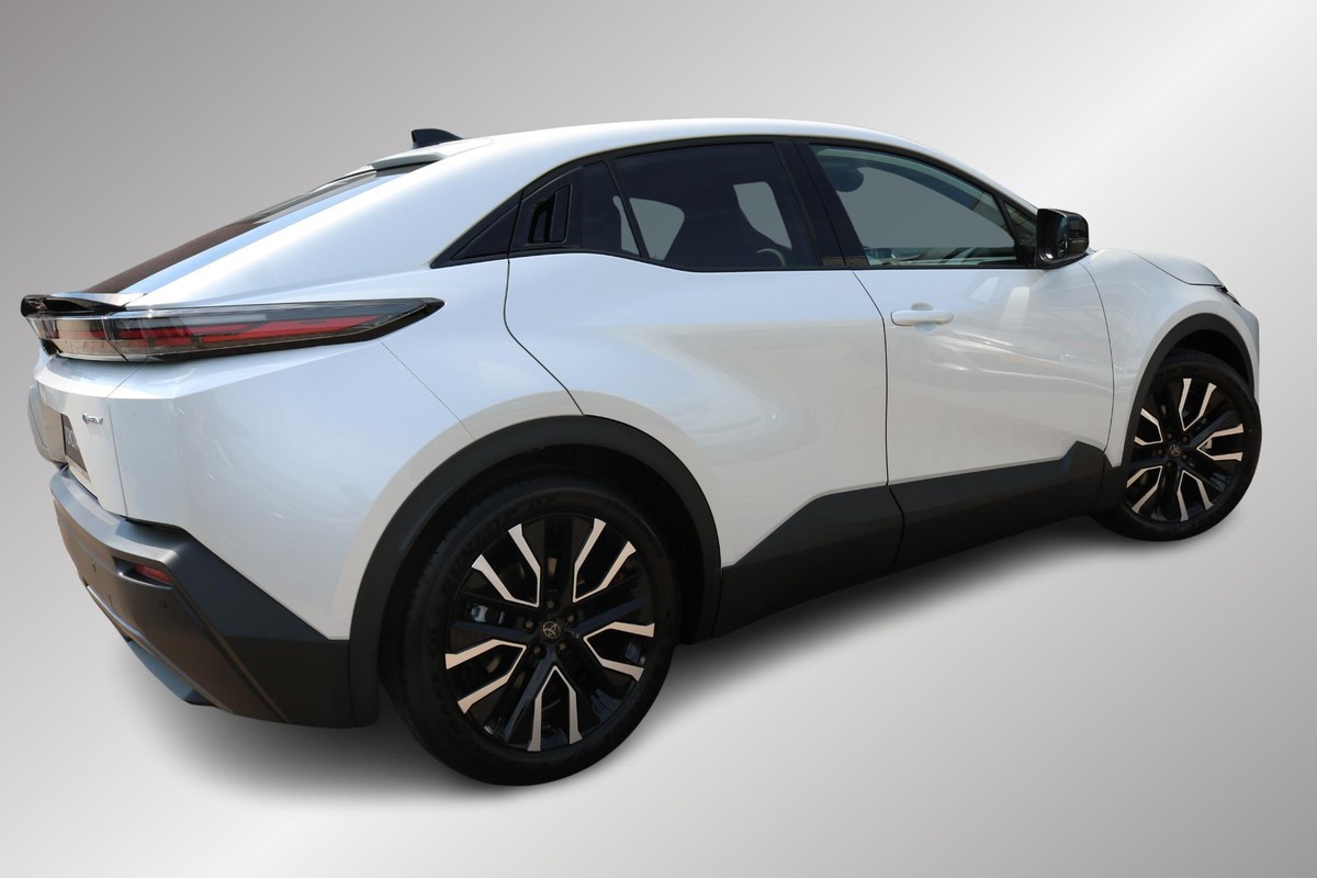 Toyota C-HR+