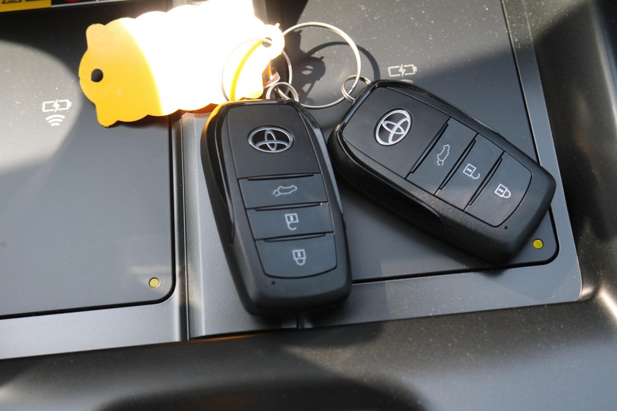 Toyota C-HR+