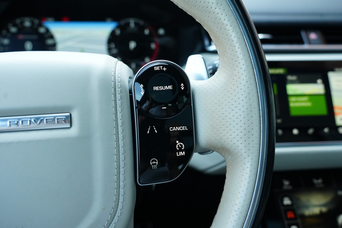 Land Rover Range Rover Velar