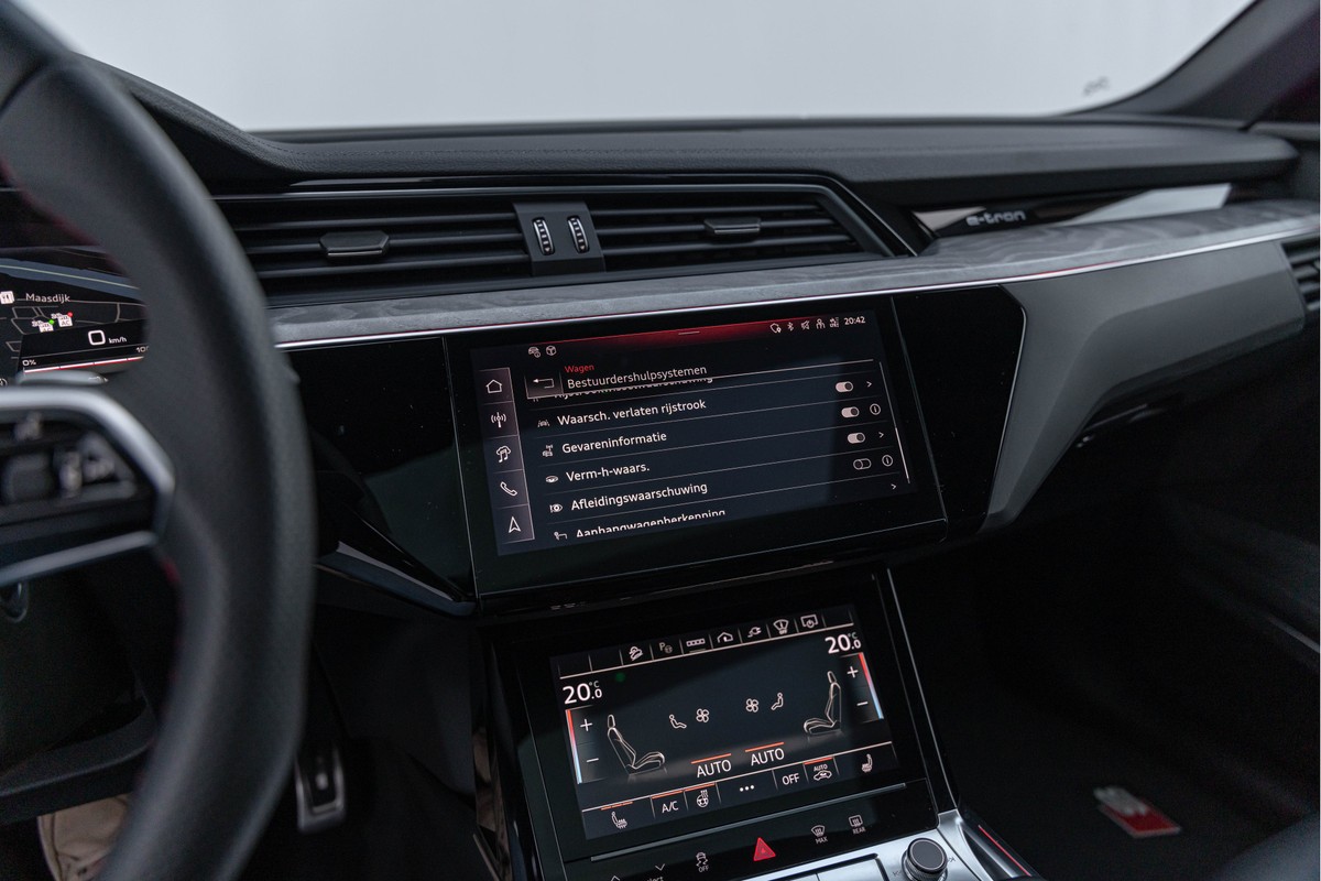 Audi Q8 Sportback e-tron