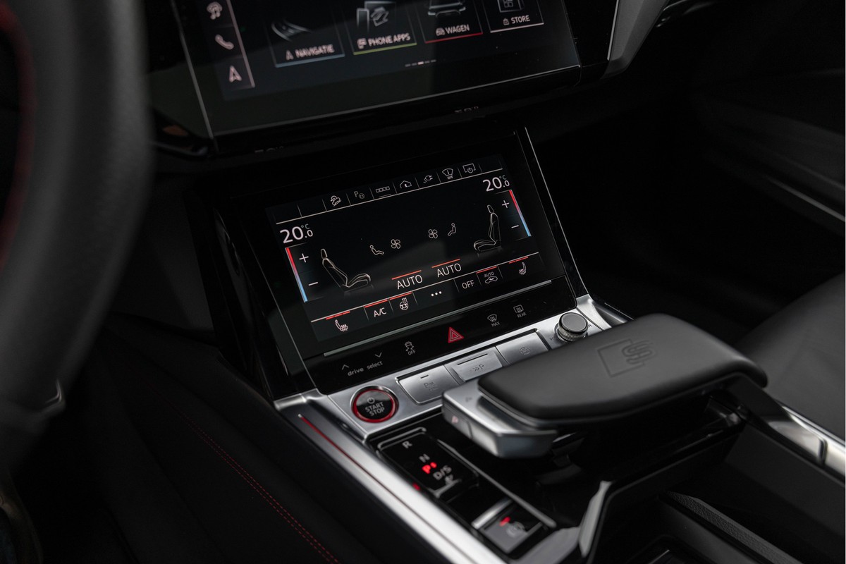 Audi Q8 Sportback e-tron