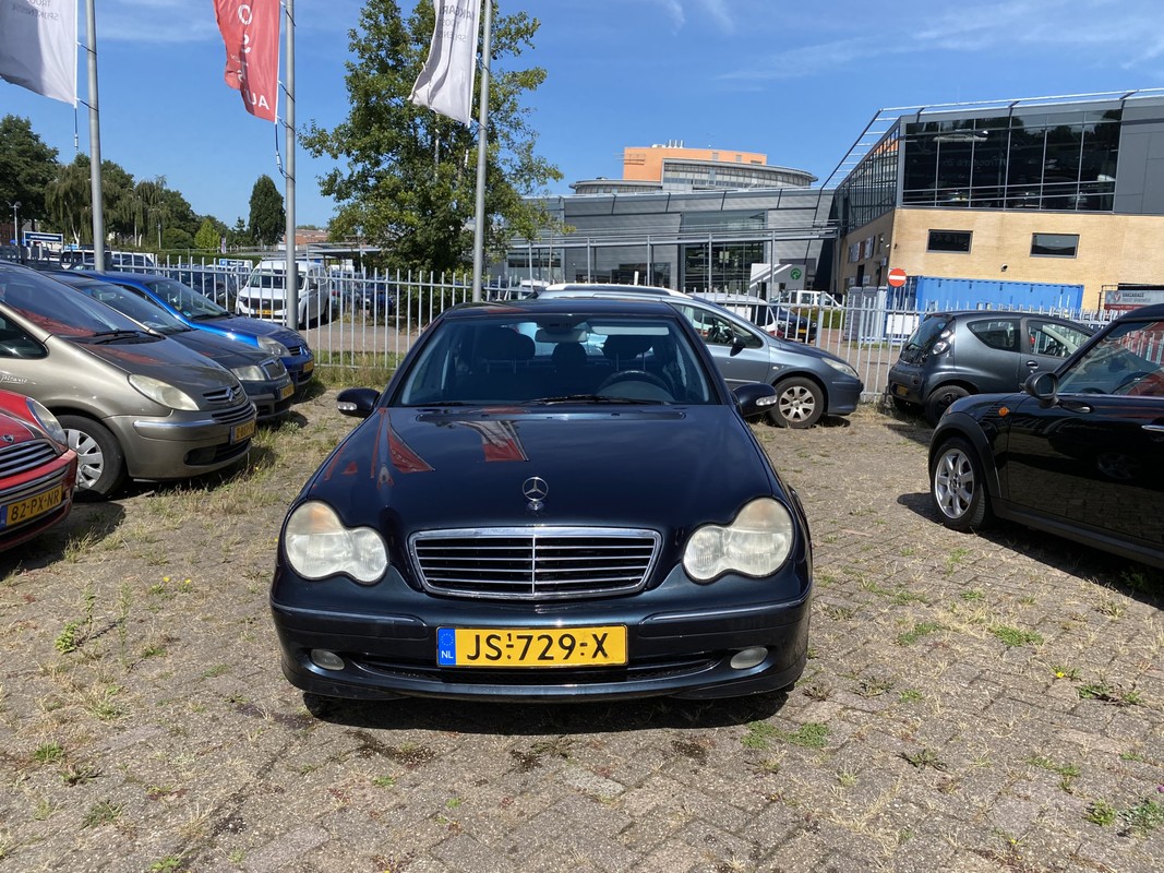 Mercedes-Benz C-Klasse