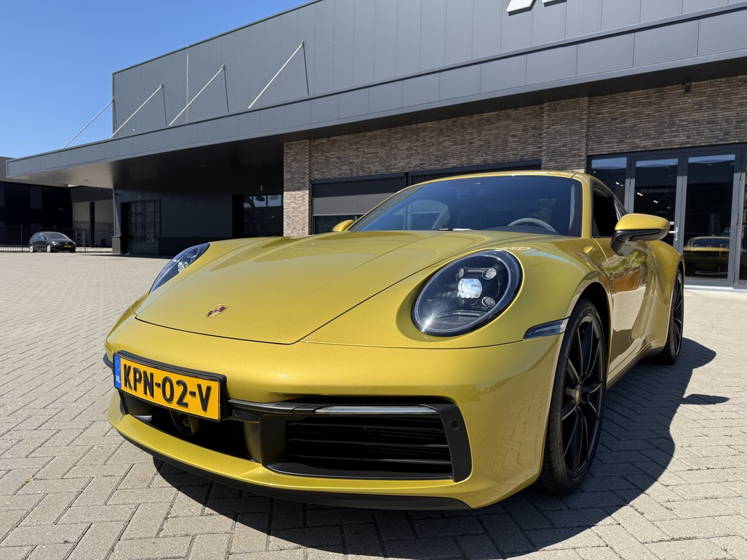 Porsche 911