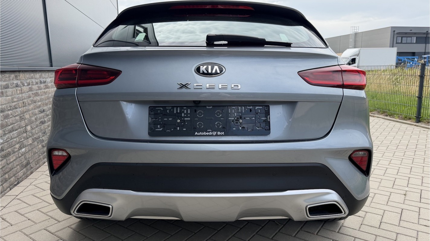 Kia XCeed