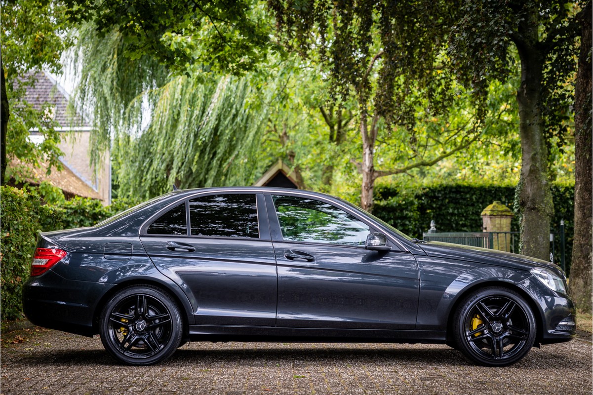 Mercedes-Benz C-Klasse