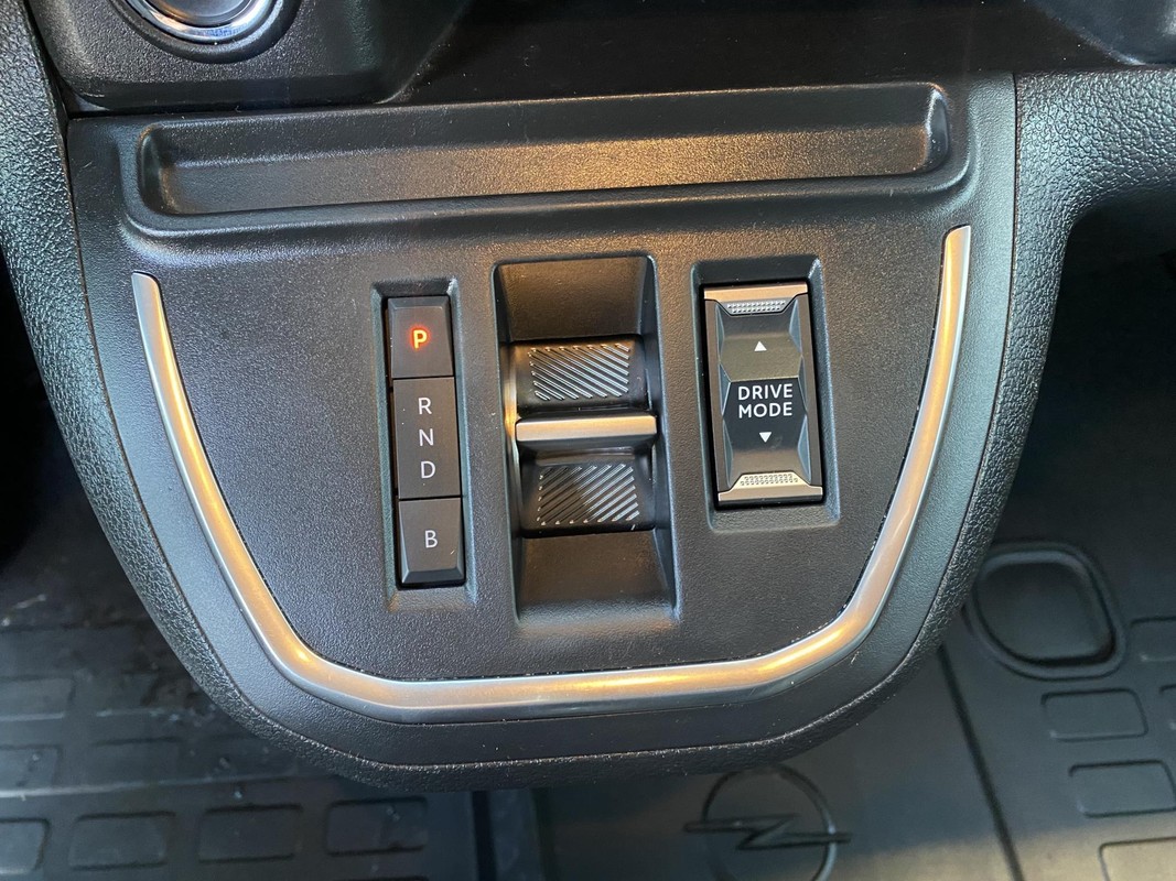 Opel Vivaro-e