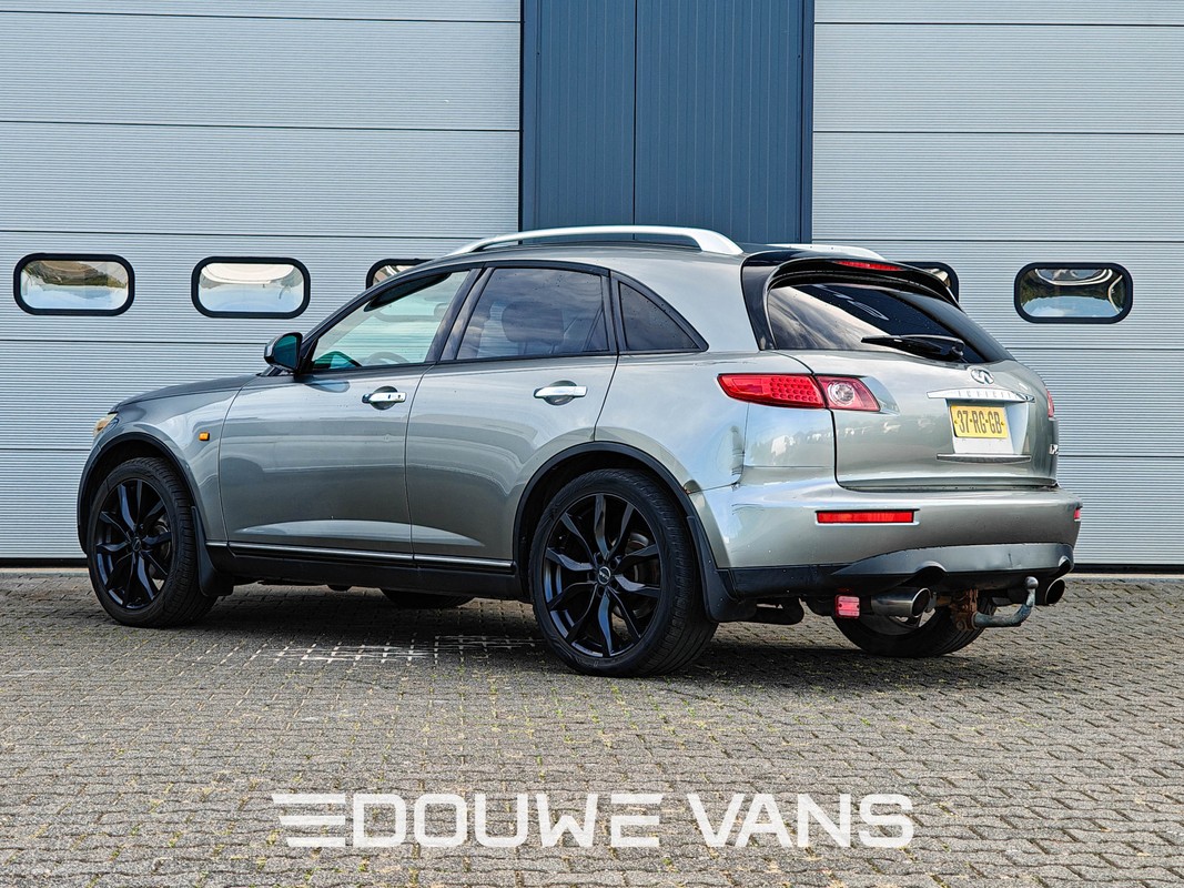 Infiniti FX