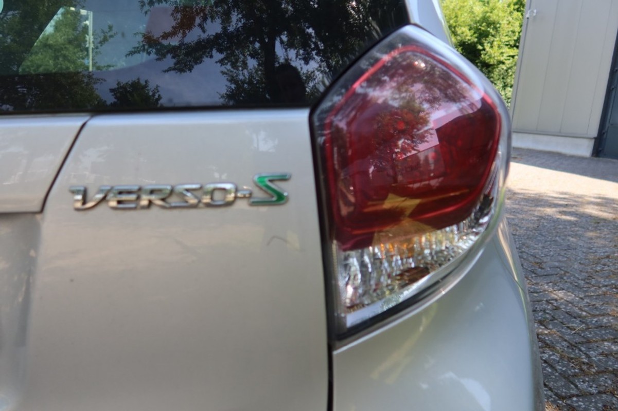 Toyota Verso-S