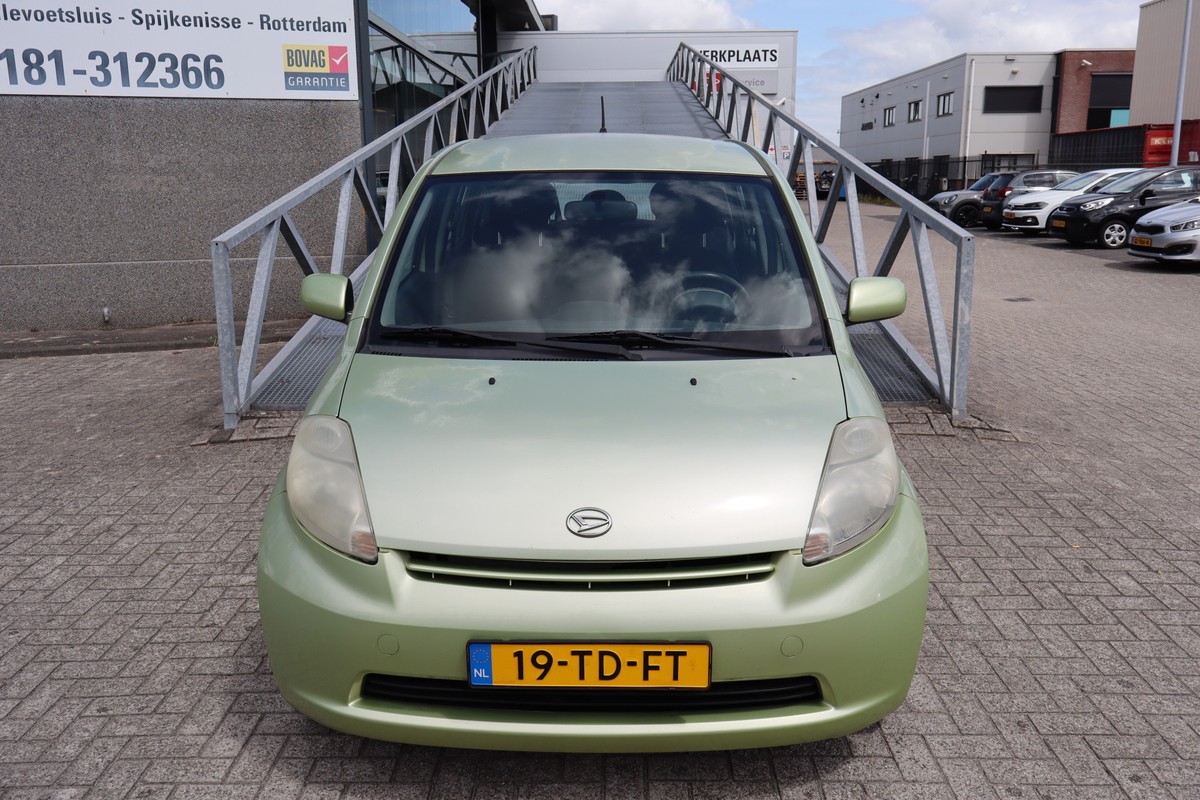 Daihatsu Sirion