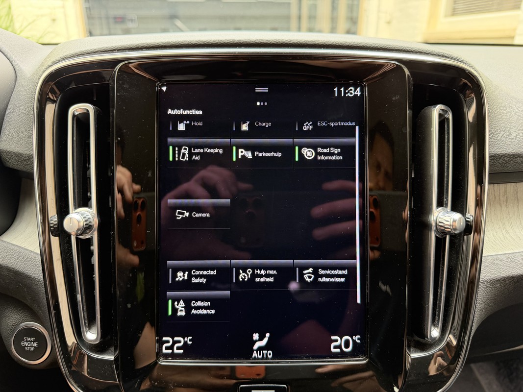 Volvo XC40