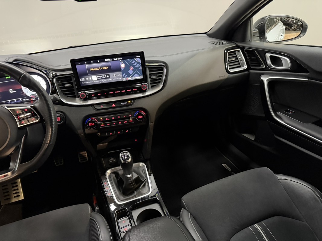 Kia ProCeed