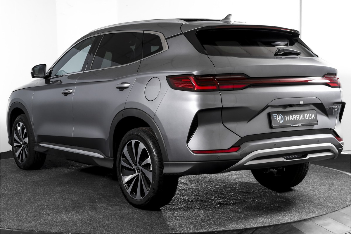 BYD SEAL U