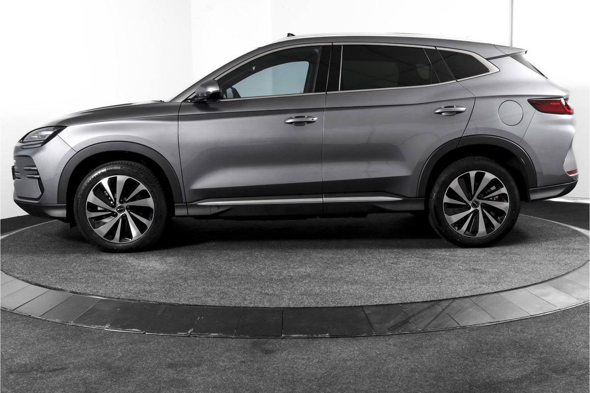 BYD SEAL U