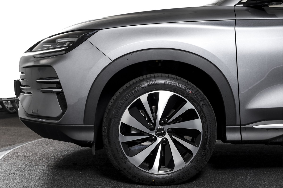 BYD SEAL U