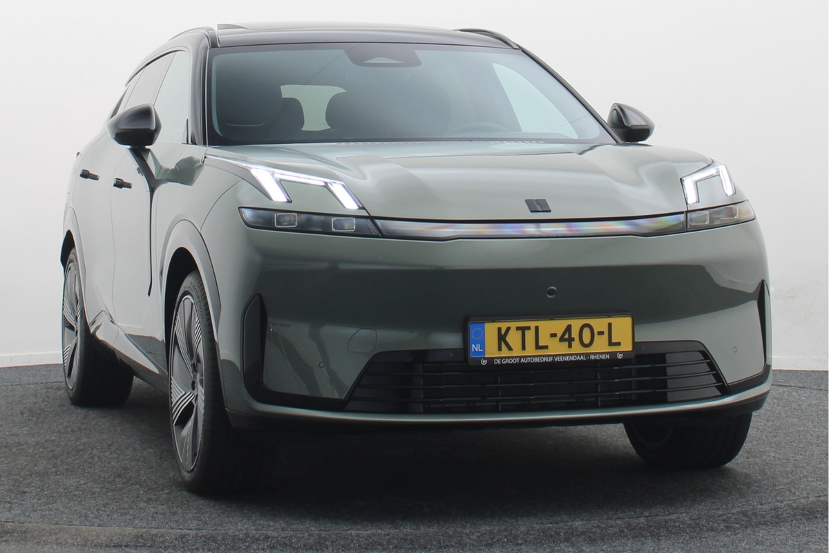 Lynk & Co 08