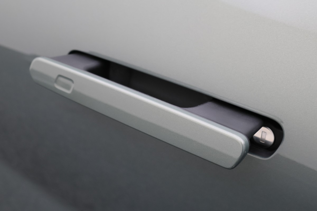 Lynk & Co 08
