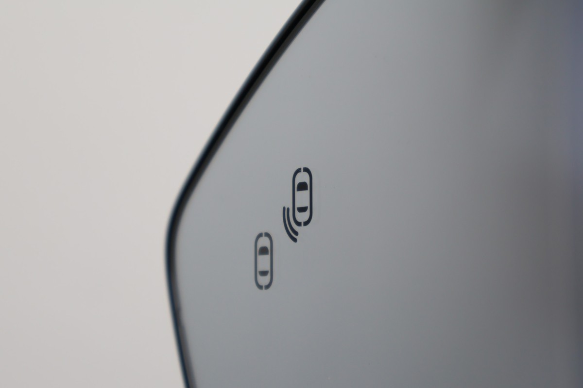 Lynk & Co 08