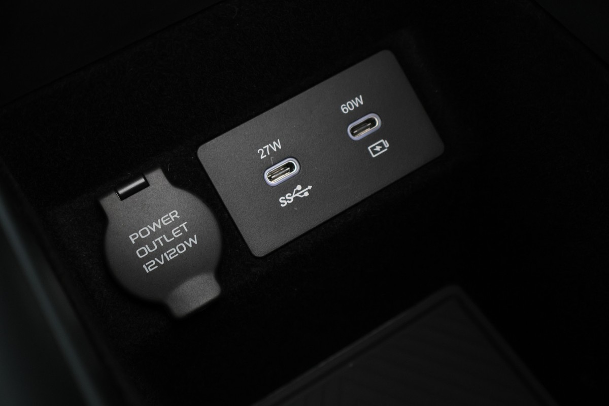 Lynk & Co 08