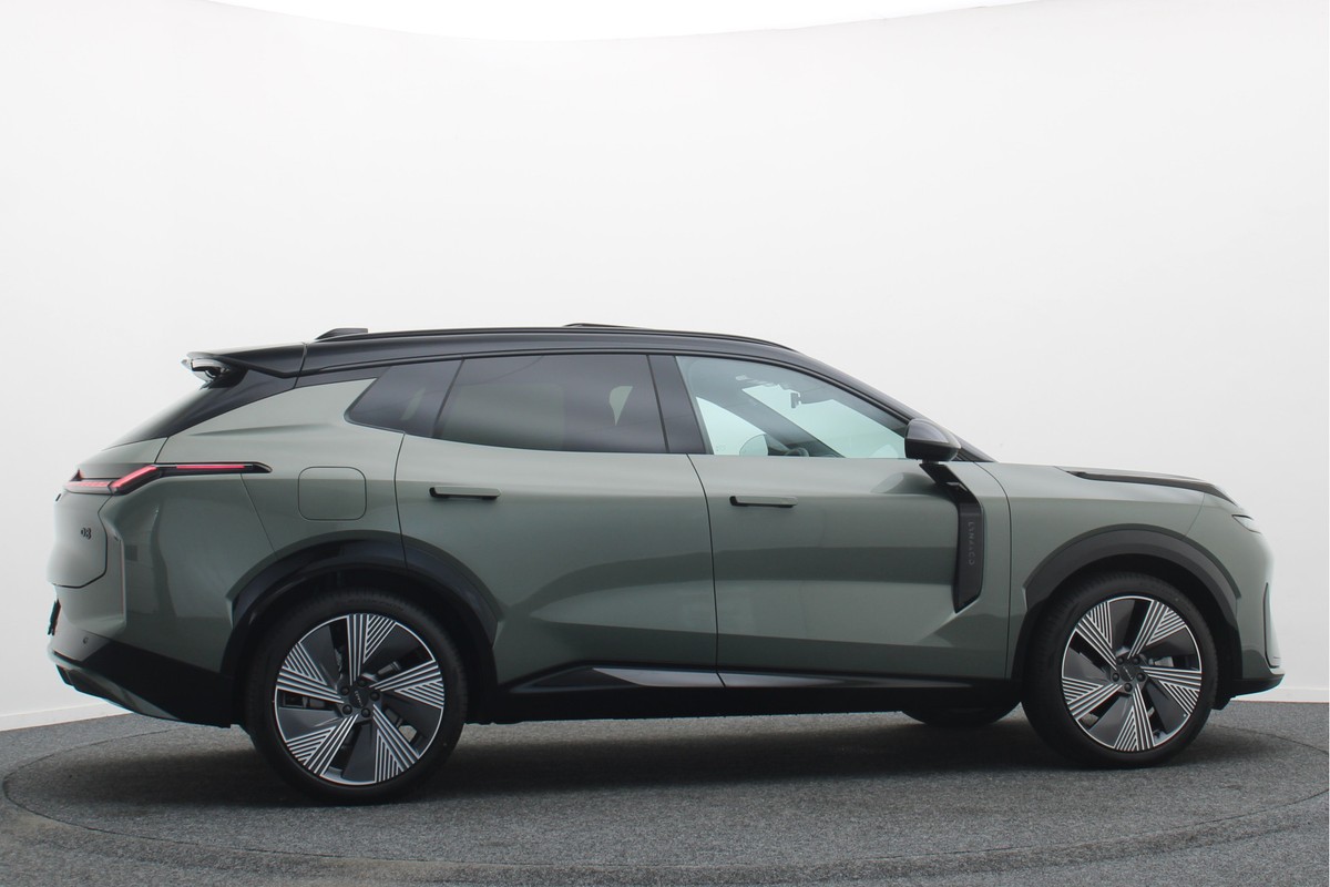 Lynk & Co 08