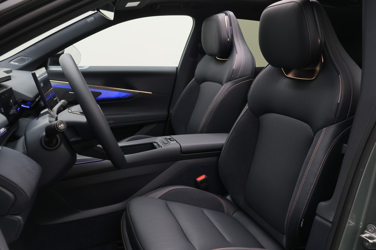 Lynk & Co 08