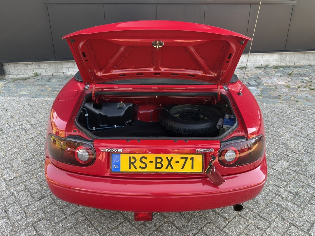 Mazda MX-5