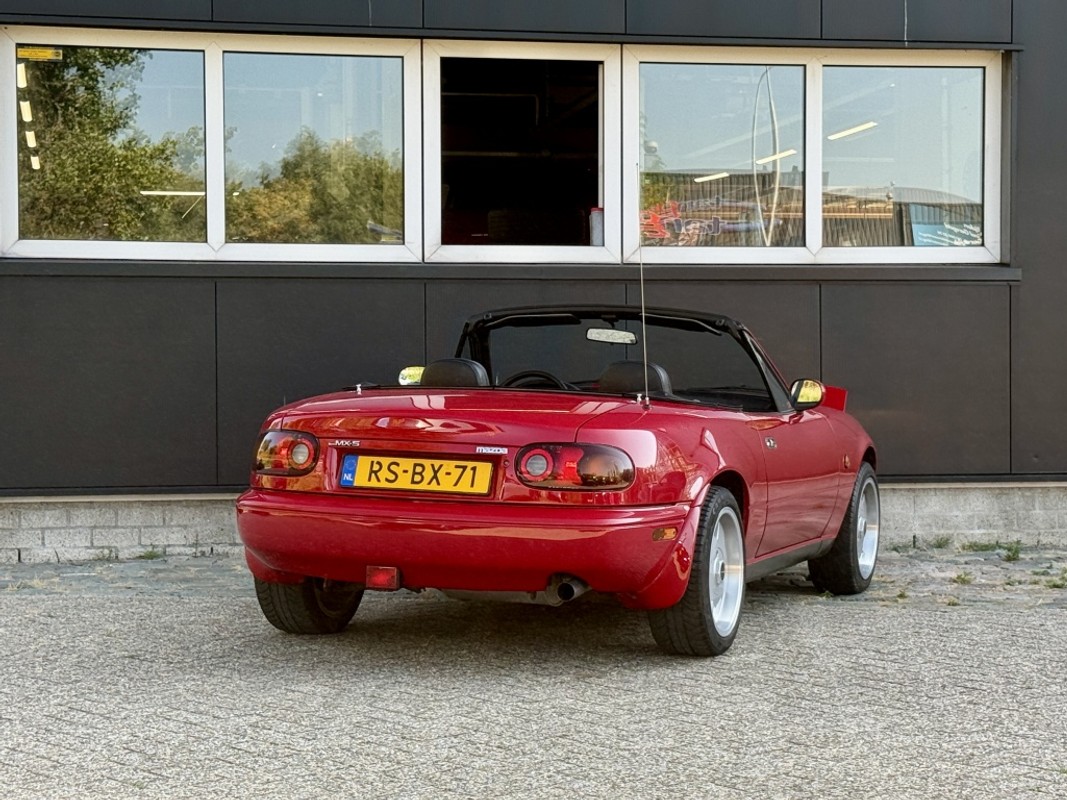 Mazda MX-5