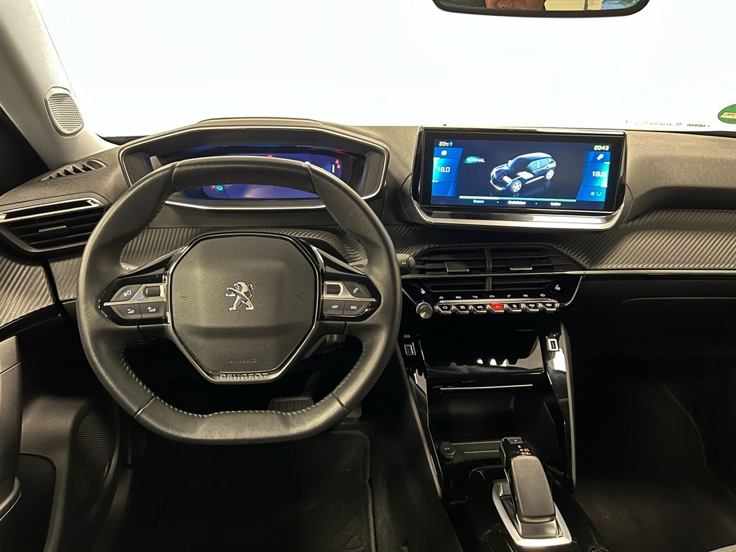 Peugeot e-2008