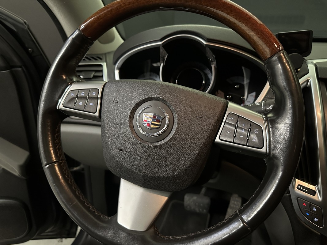 Cadillac SRX