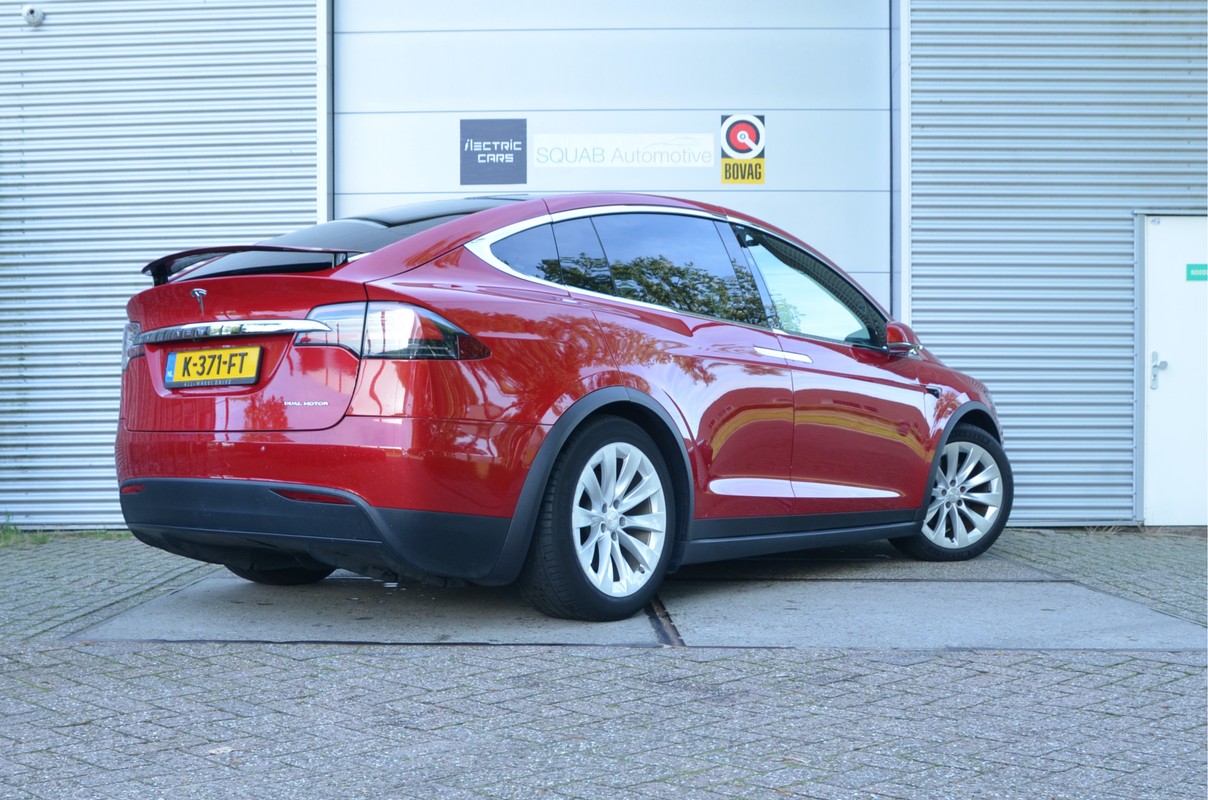 Tesla Model X