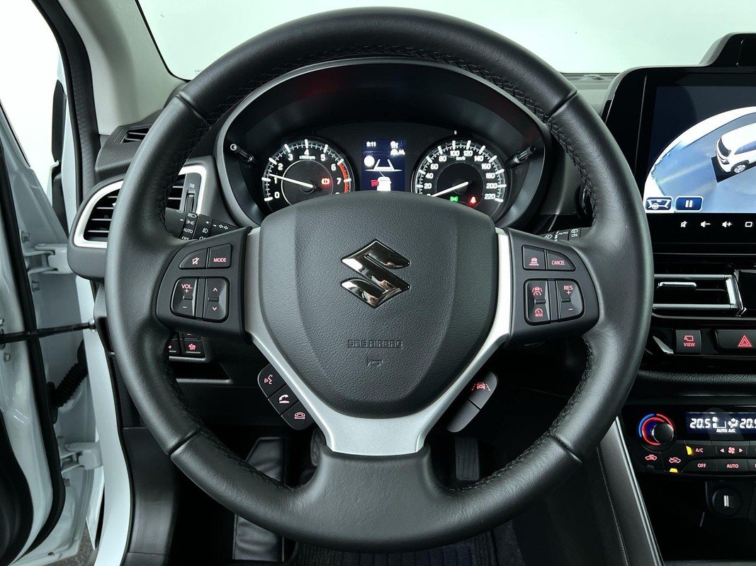 Suzuki S-Cross
