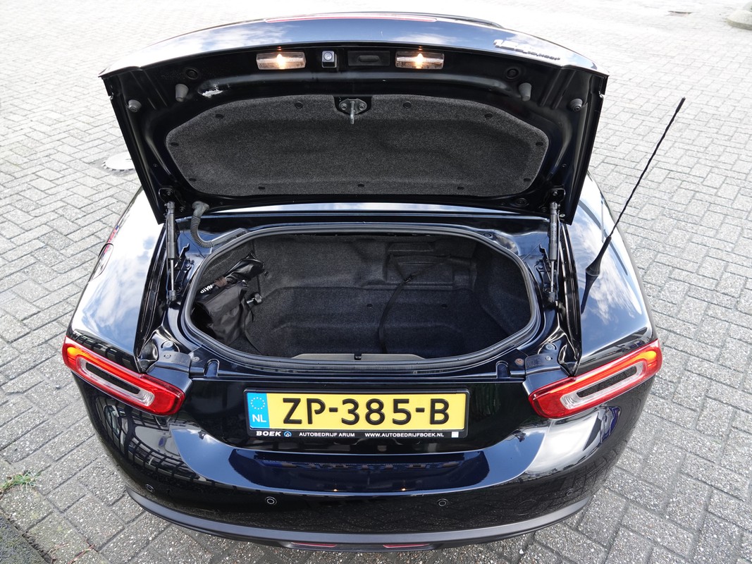 Fiat 124 Spider