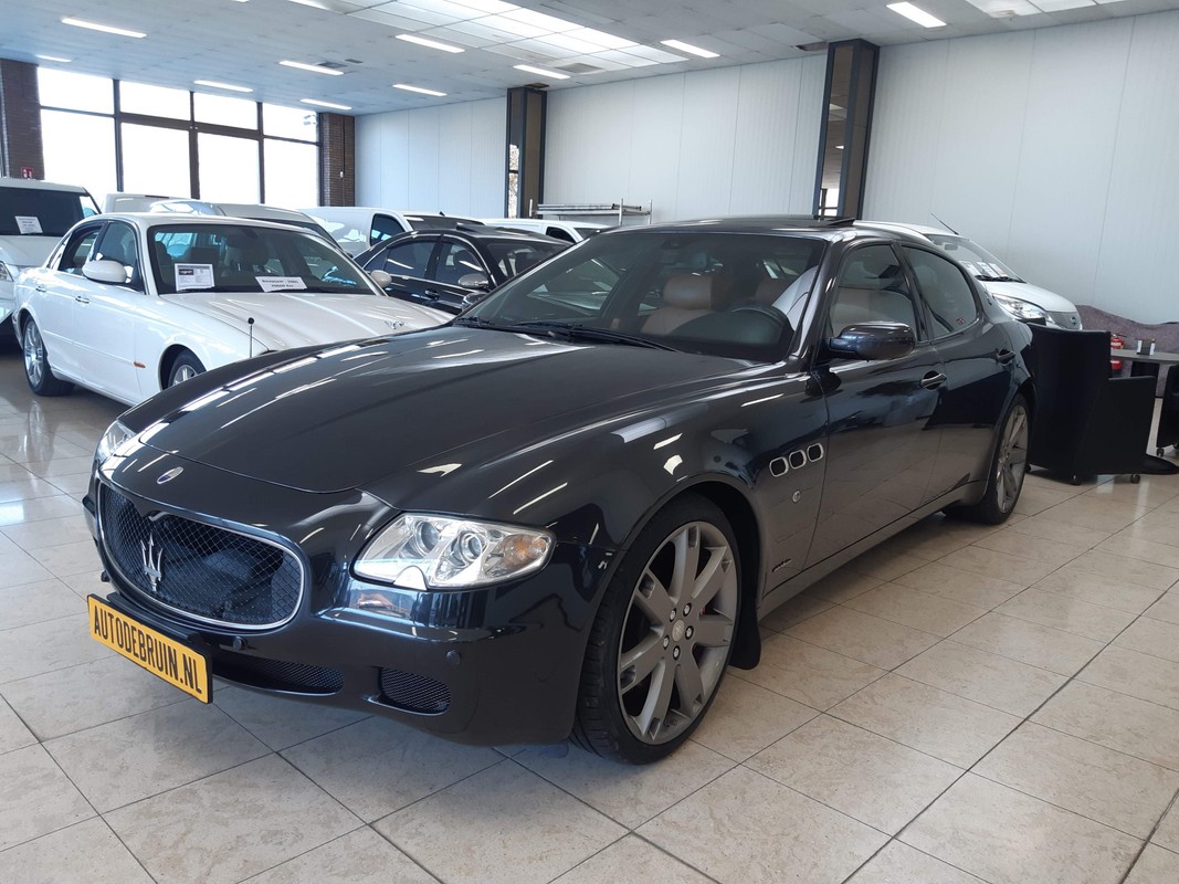 Maserati Quattroporte